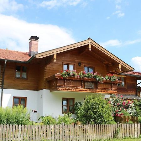 Haus Blumenfeld-Schwaiger Leilighet Übersee Eksteriør bilde