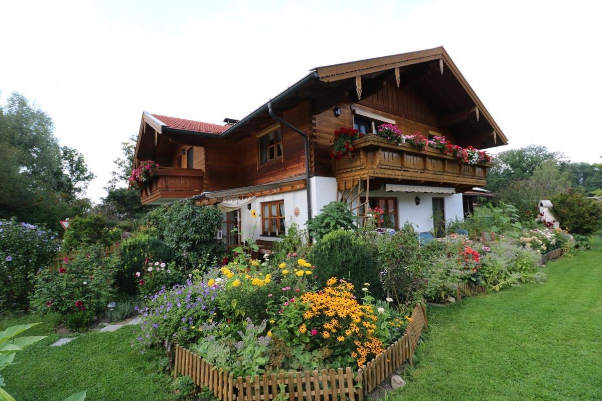 Haus Blumenfeld-Schwaiger Leilighet Übersee Eksteriør bilde