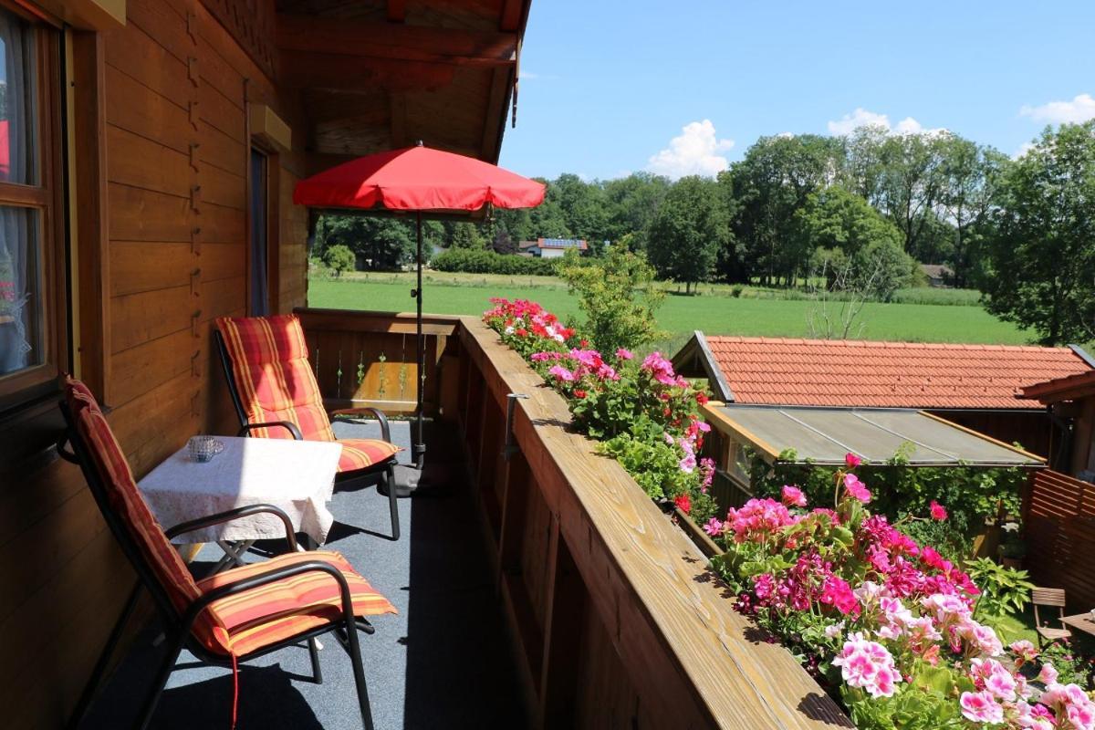 Haus Blumenfeld-Schwaiger Leilighet Übersee Eksteriør bilde